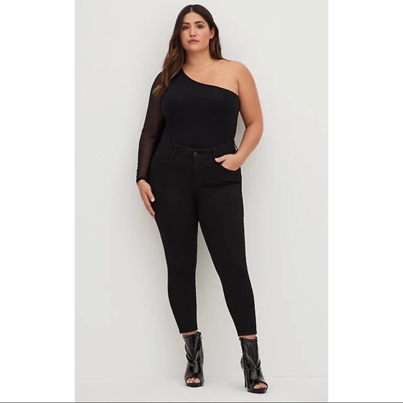 NWT TORRID One Shoulder Top Foxy and Mesh Black Size 4X - Picture 4 of 7